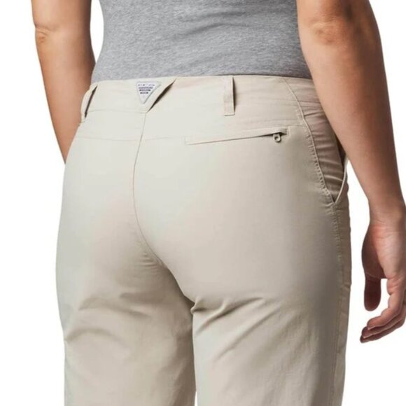 NWOT - COLUMBIA Women's PFG Aruba™ Roll Up Pants - Picture 5 of 8